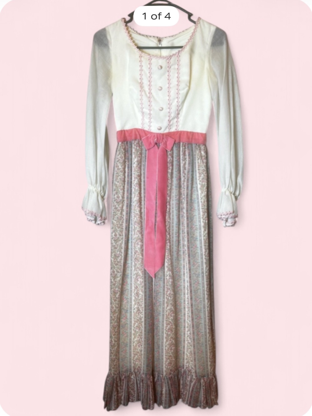 Vintage 1970’s Made in USA Cottage Core Floral‎ Romantic Prairie Dress Size XS